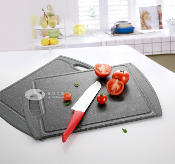 The cutting board is an essential in - Neoflam Singapore